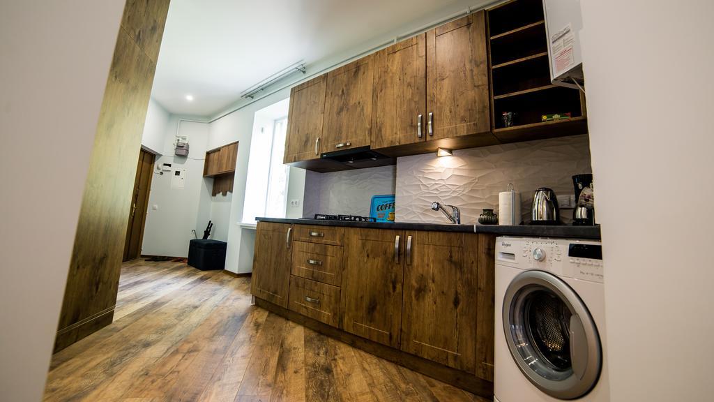 Foxy Lviv Apartment Luaran gambar